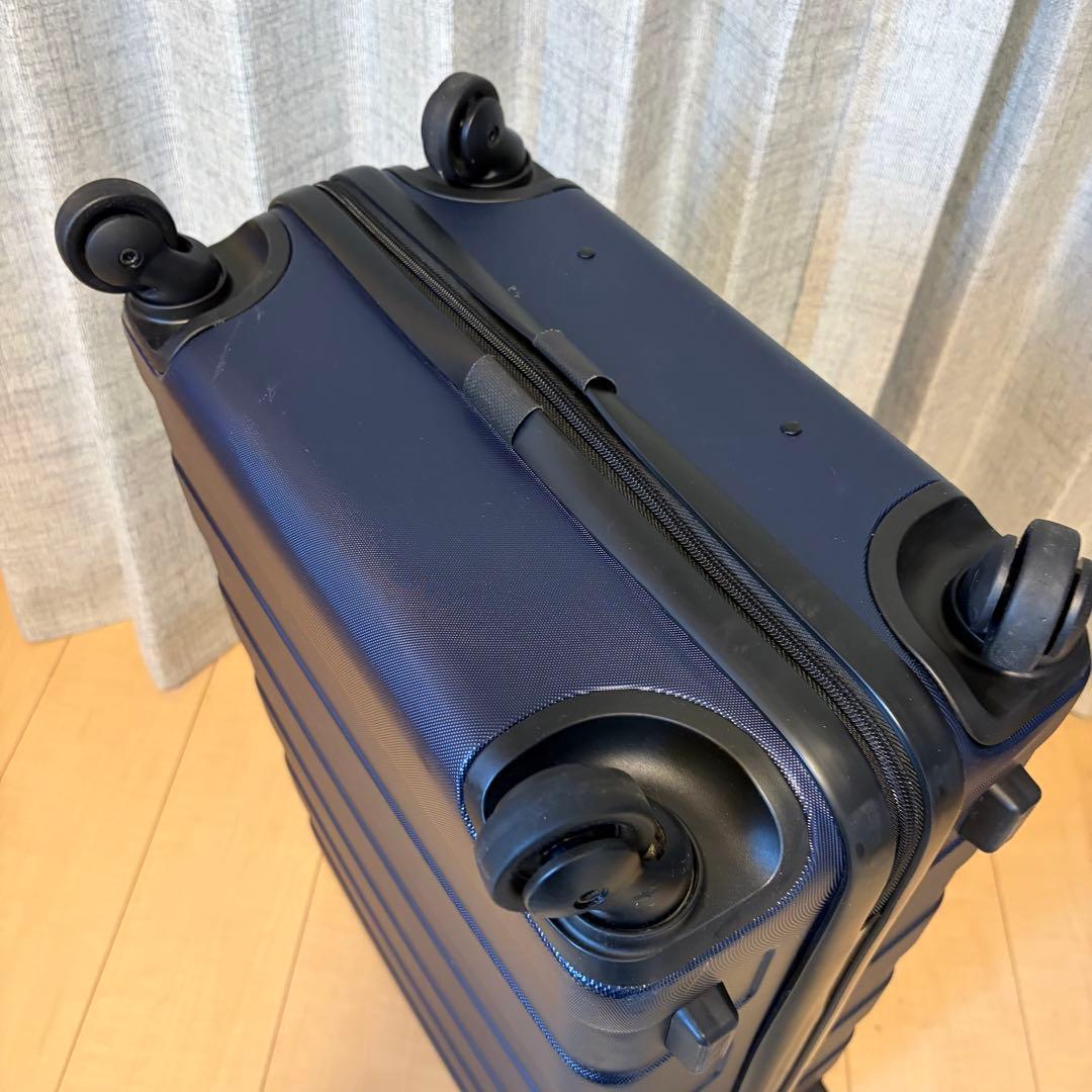 無印　キャリー　ケース　4輪 ネイビー