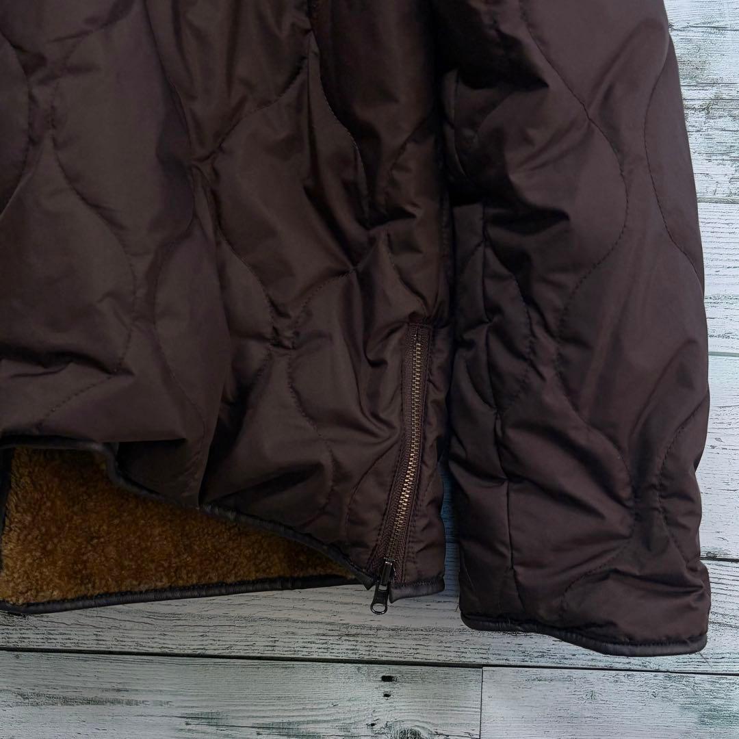 ☆ほぼ未使用☆自由区　リバーシブル中綿ジャケット　大きいサイズ3L ボア生地