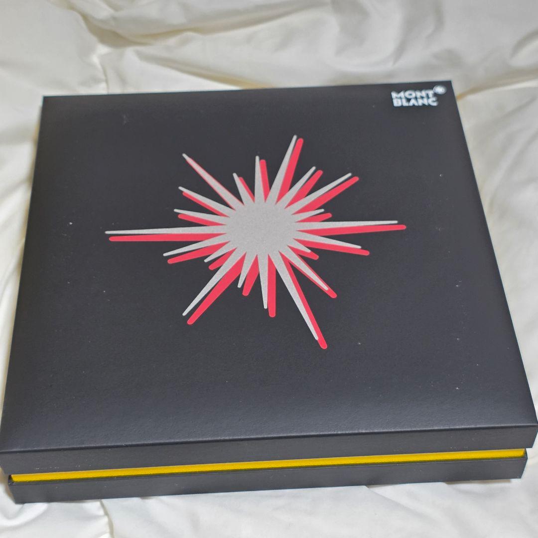 化粧箱✨保証書付き✨替芯付き✨モンブラン　ディズニー　立体ミッキー　ボールペン