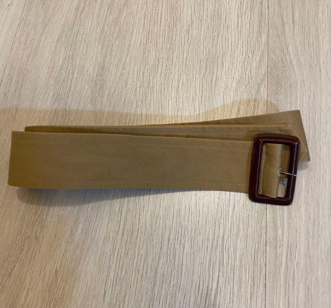 ルードギャラリー　トレンチコート　ベージュ　2