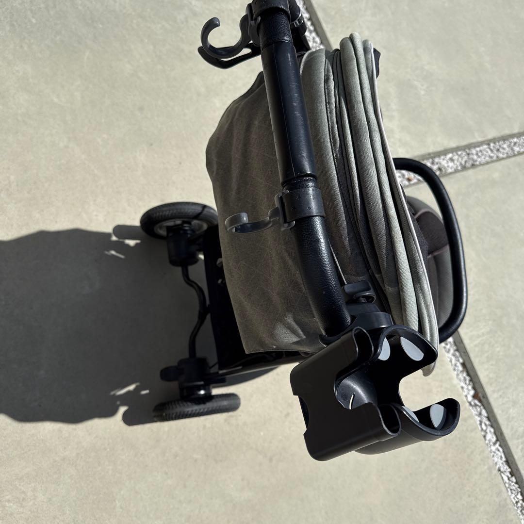 早い者勝ち　美品　Aprica スムーヴベビーカー グレー　3輪　走行問題なし