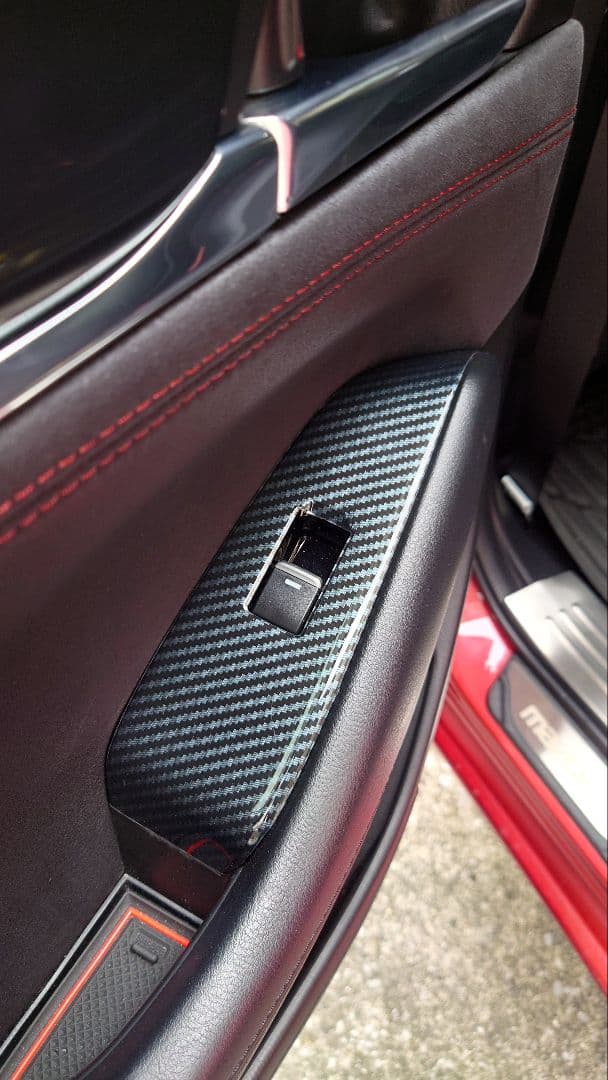 希少　MAZDA6 GJアテンザ後期 カーボン調内装パネル