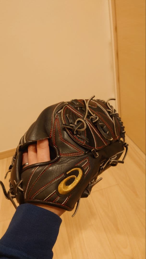 大谷翔平モデル　アシックス　ゴールドステージ　 軟式グローブ 右投げ用　中古