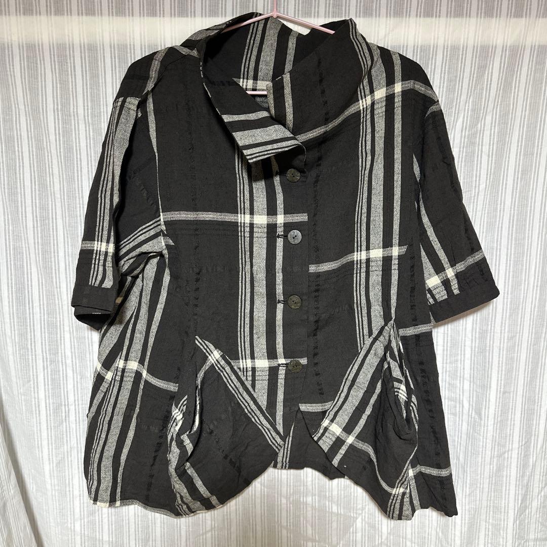 慈雨 変形デザインブラウス 天然素材混 サイズ40