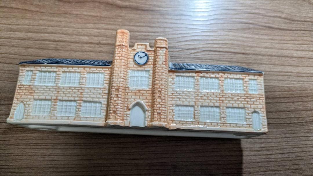 建物の形状 時計付き 置物