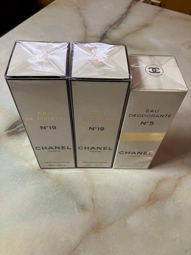 シャネル No19 No5 未開封　未使用　19番　5番　香水　100ml