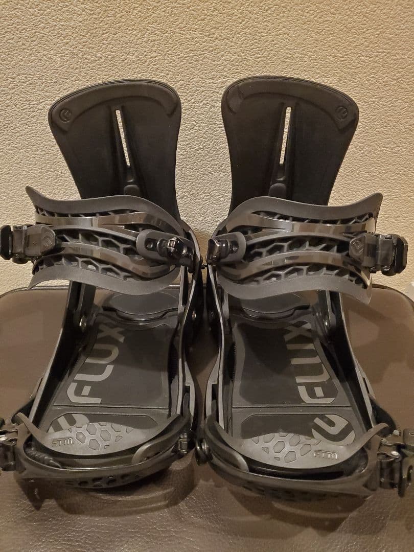 FLUX XV ビンディング　Sサイズ　フラックス