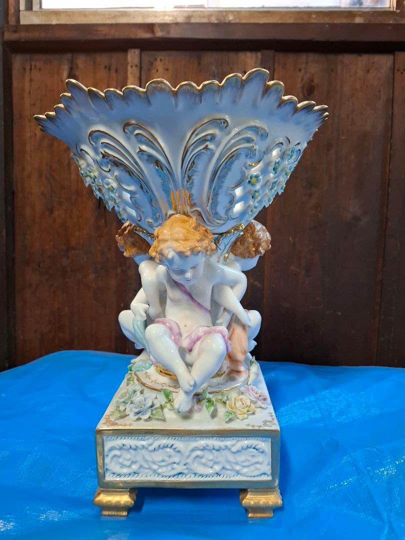 Capodimonte カポディモンテの陶器製置物 大型 天使 イタリア製