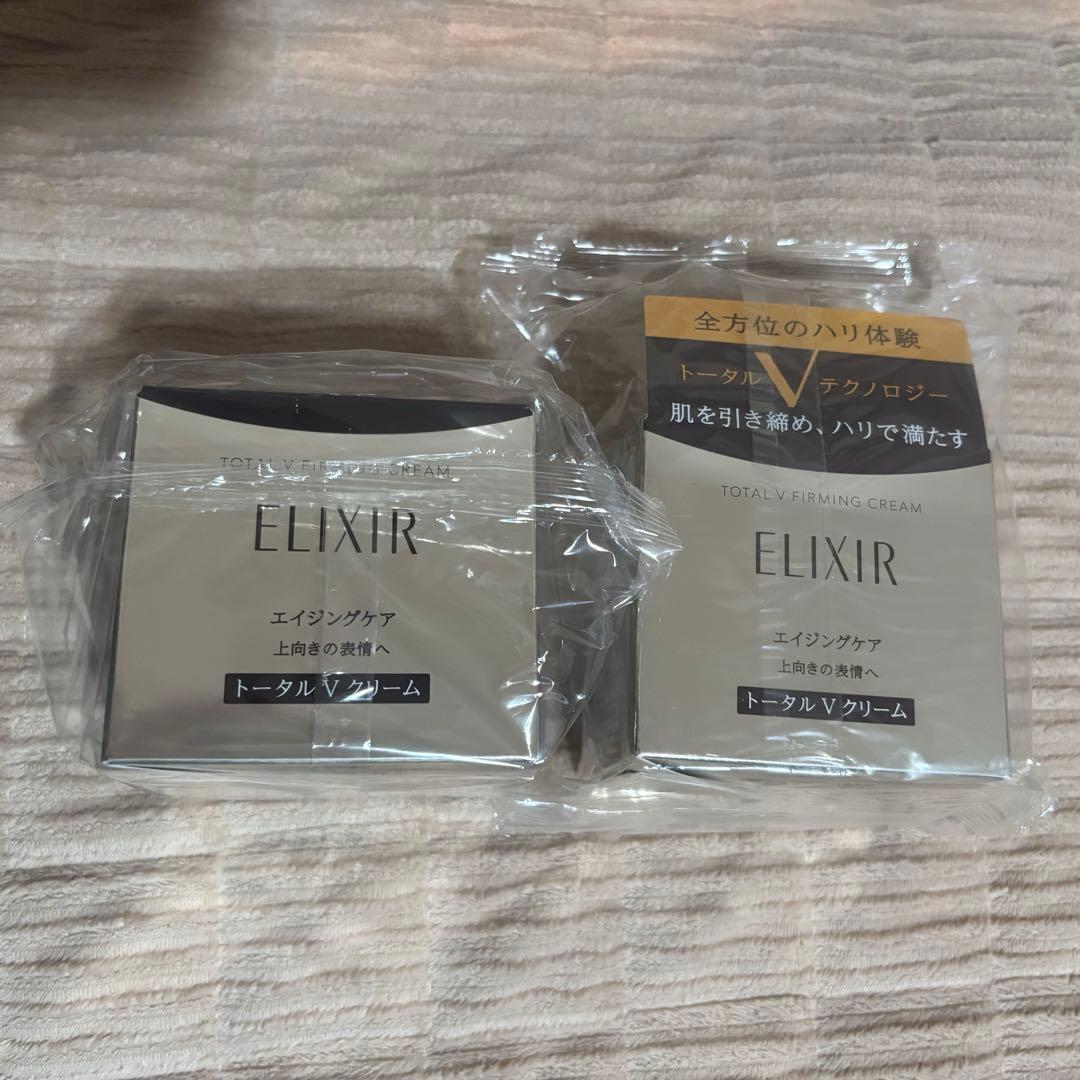 サツマイモ様＊【新品未開封】エリクシール トータルVファーミングクリーム
