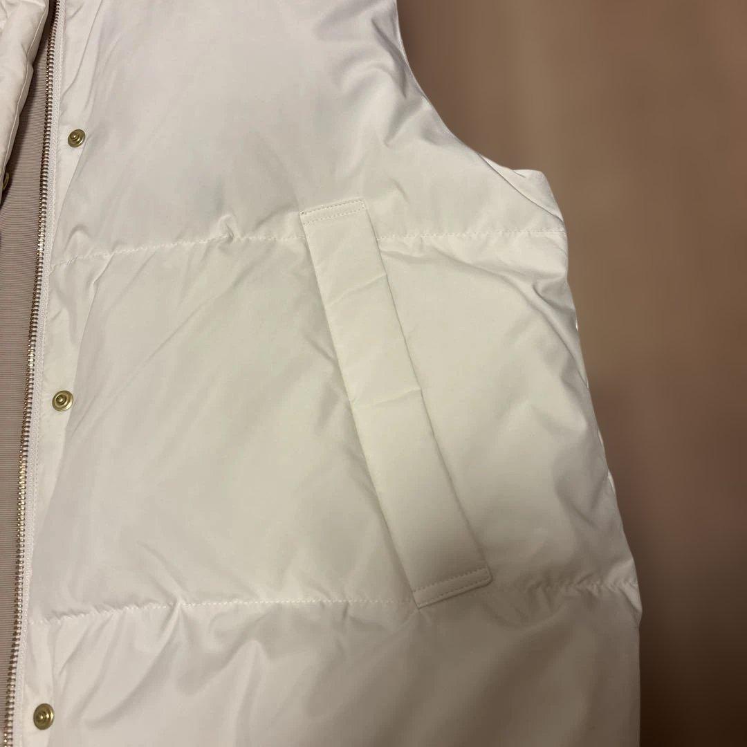 もく、イエナ⭐︎オフホワイトベストダウン