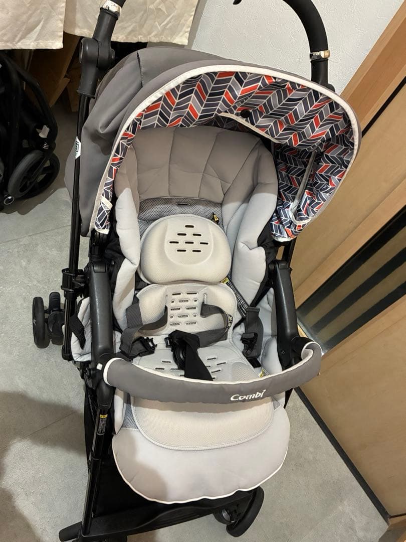 美品⭐︎コンビ スゴカルα 4キャス compact エッグショック HT