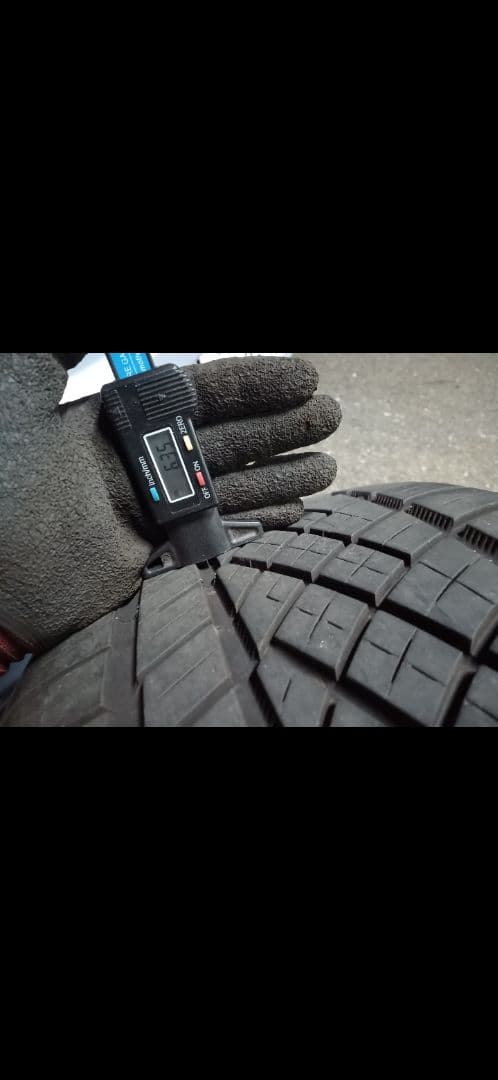 トモヒサ 255/50R19 2本　9分山　2023年製造　コンチネンタル