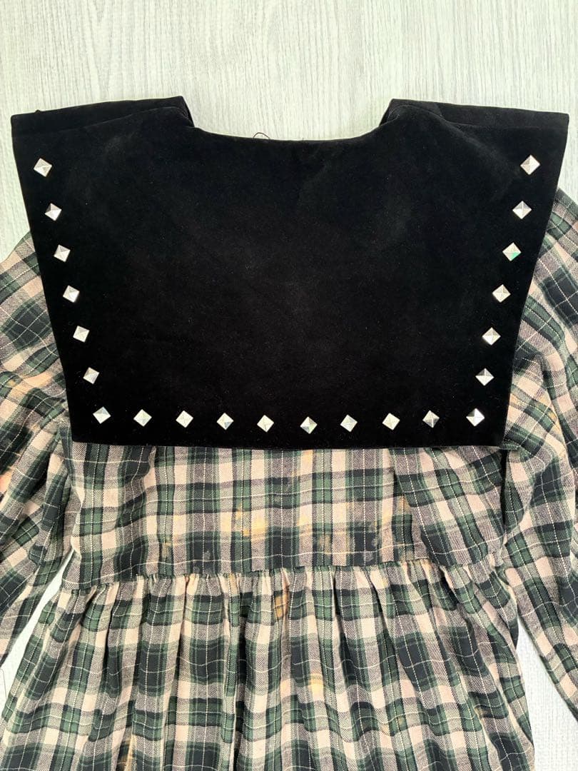 【新品タグ付き】Roy reflect overjoy チェック柄　スタッズ付き