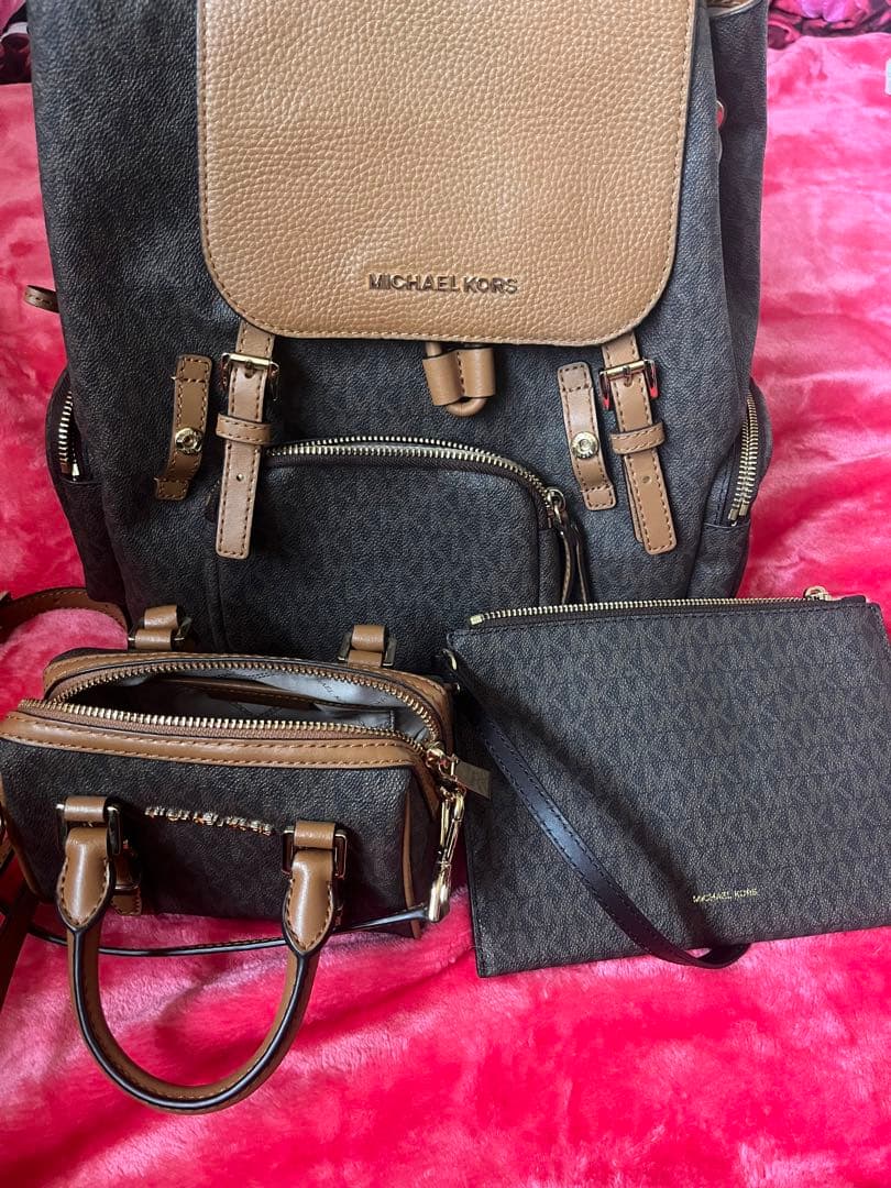 マイケルコース リュック