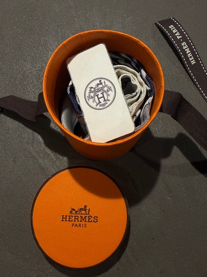 HERMES エルメス ツイリー エクスリブ 未使用に近い