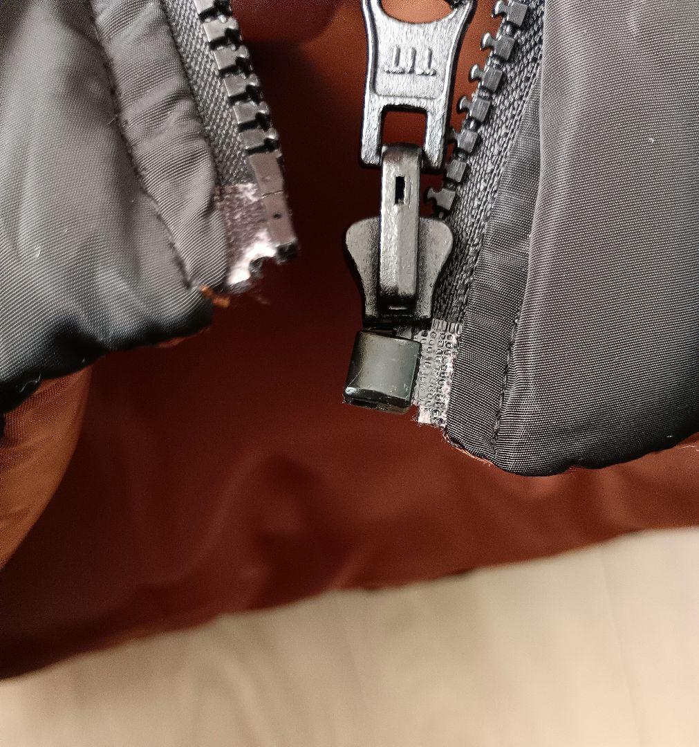 HELAS　Mサイズ　リバーシブル　ジャケット　中綿