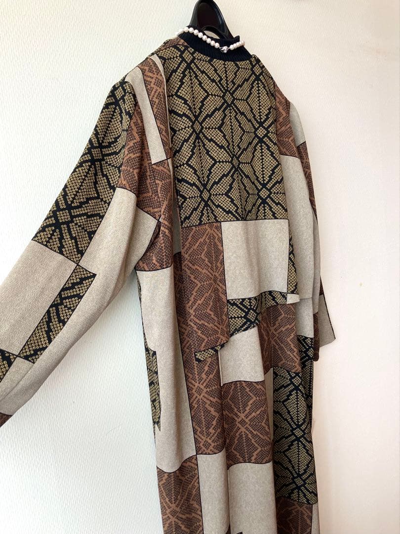 詩仙堂 ちりめんアシメントリーロングコート絞り柄 麻の葉紋様 前開きワンピース