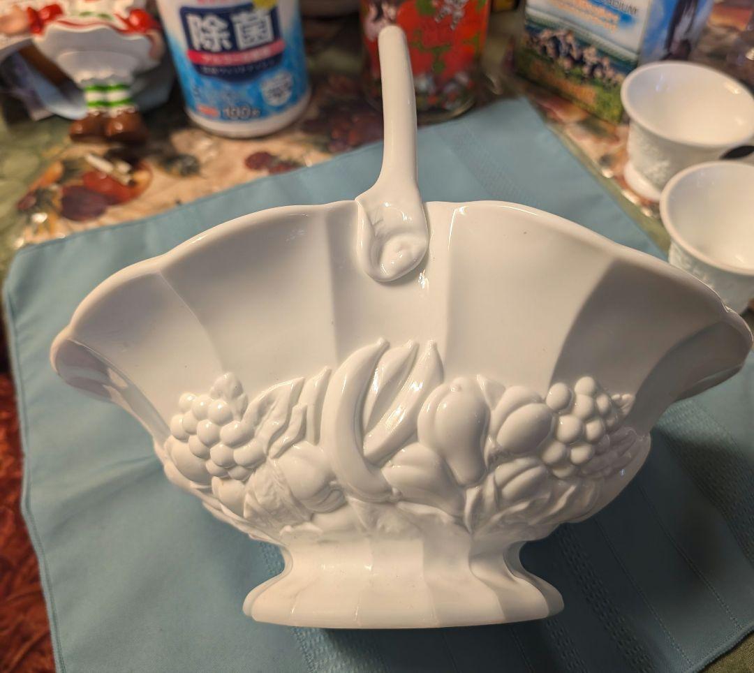 ミルクグラス　　バスケットレア