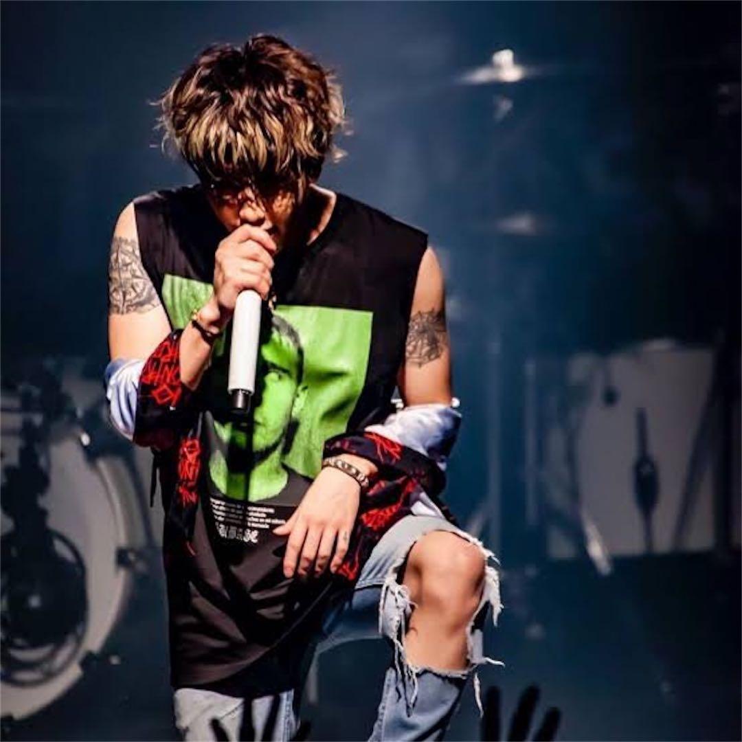 SUB-AGE 18ss MY FIRST STORY Hiro着用