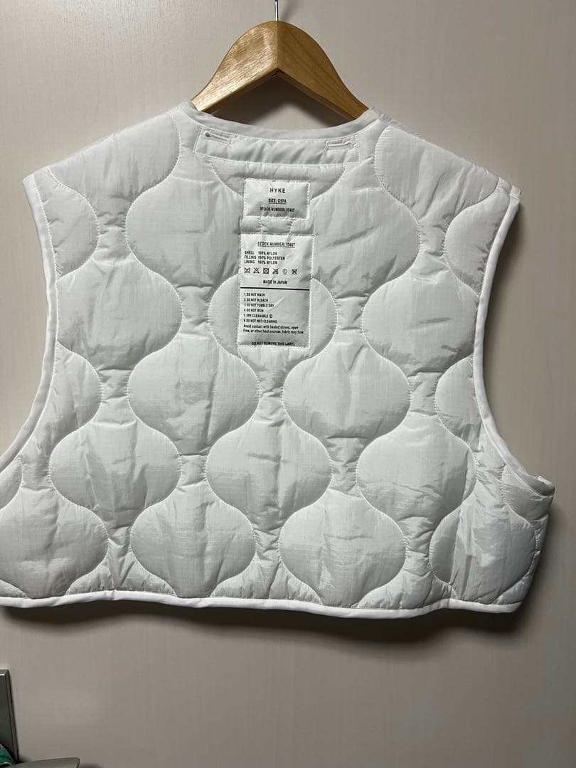 最終⭐︎美品！試着のみ⭐︎HYKE ホワイト キルティングベスト