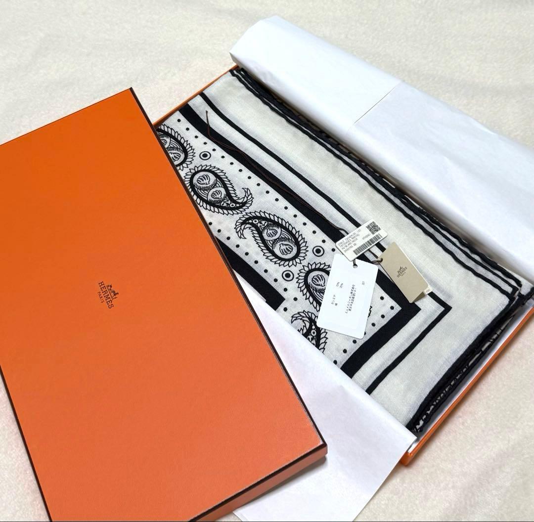 【新品】エルメス　カシシル　カレジェアン　カシミアシルク　バンダナ　黒　白