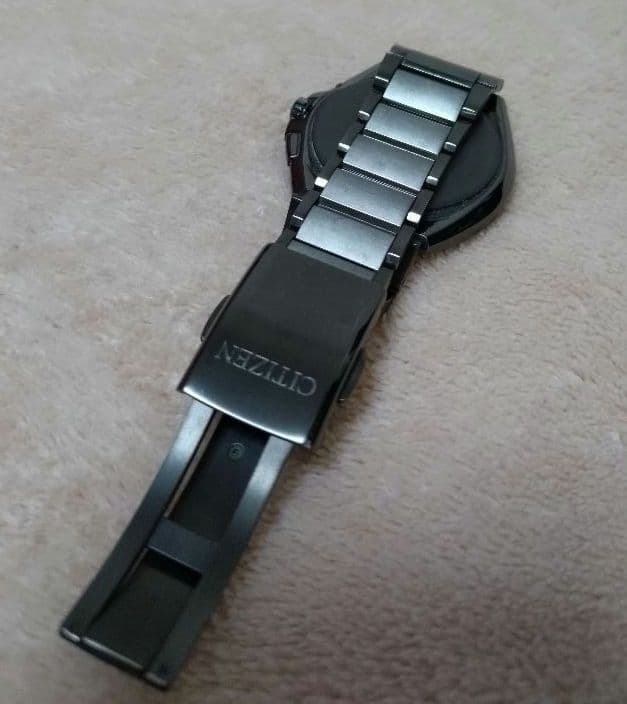 美品　CITIZEN、ATTESA、ATD53-3051・電波ソーラー　アテッサ