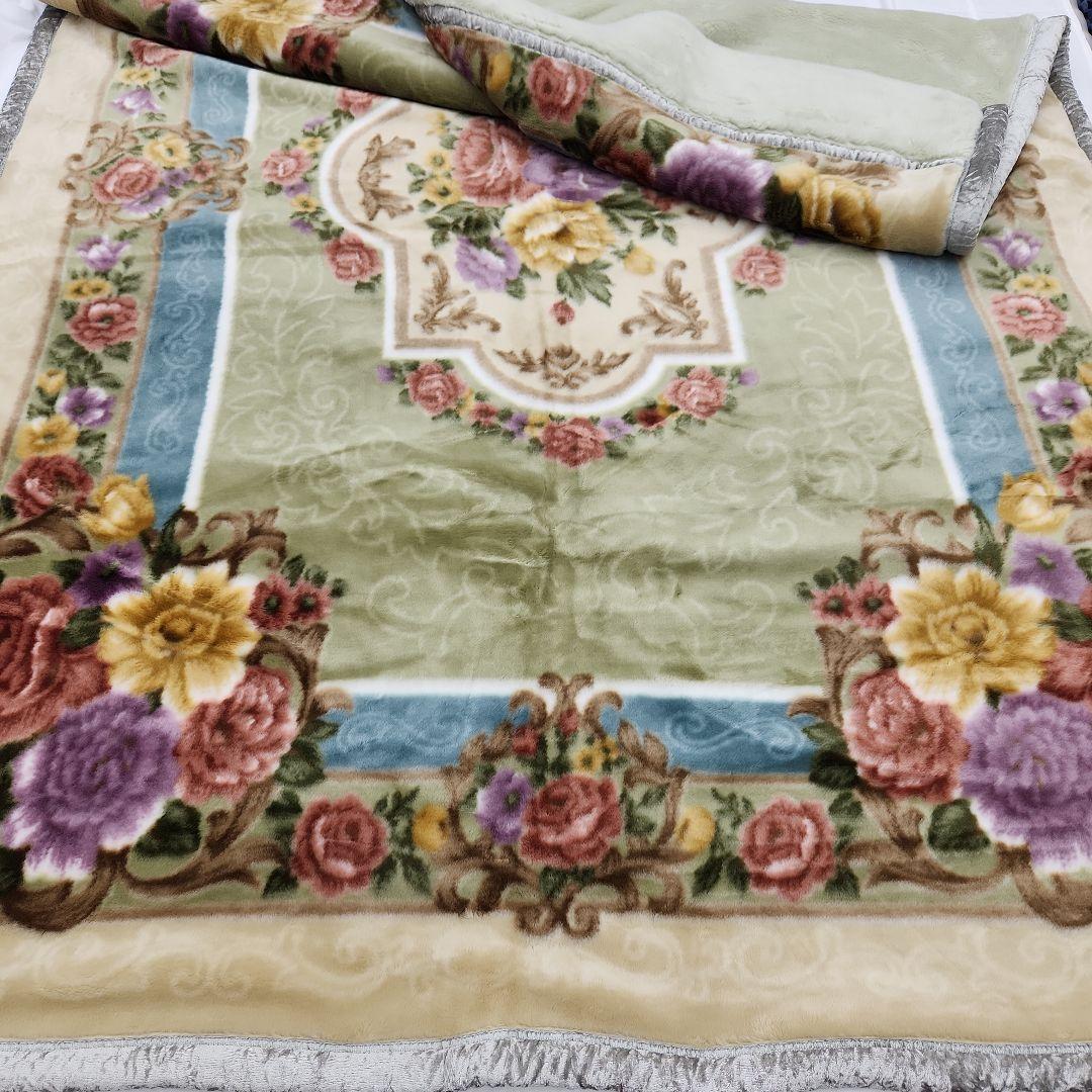 NIKKE 国産カシミヤタッチ襟付き合わせアクリル毛布　シングル