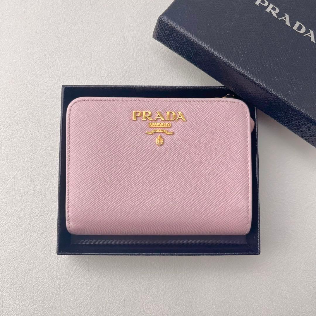 PRADA サフィアーノ 二つ折り財布 ピンク コンパクト 箱付き　0205-①