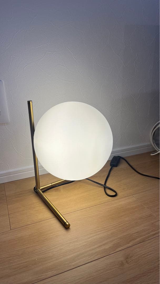 送料込❤️フロアスタンド 　IC Lights　リプロダクト