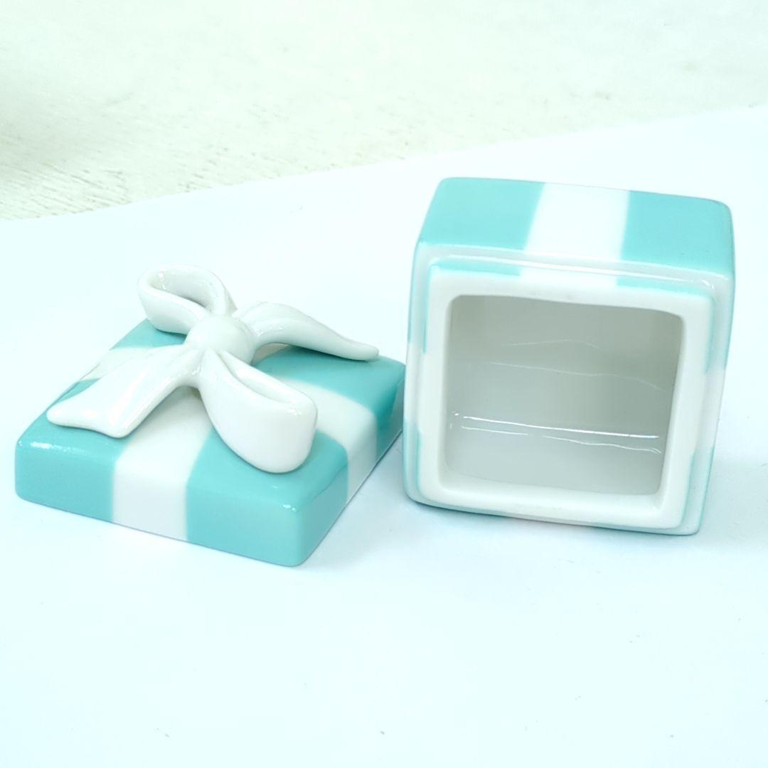 ティファニー ミニ ジュエリーケース 陶器 ブルー Tiffany