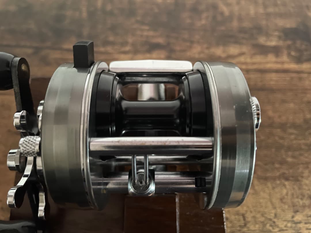 専用　ABU Ambassadeur 2500C ROCKET アンバサダー