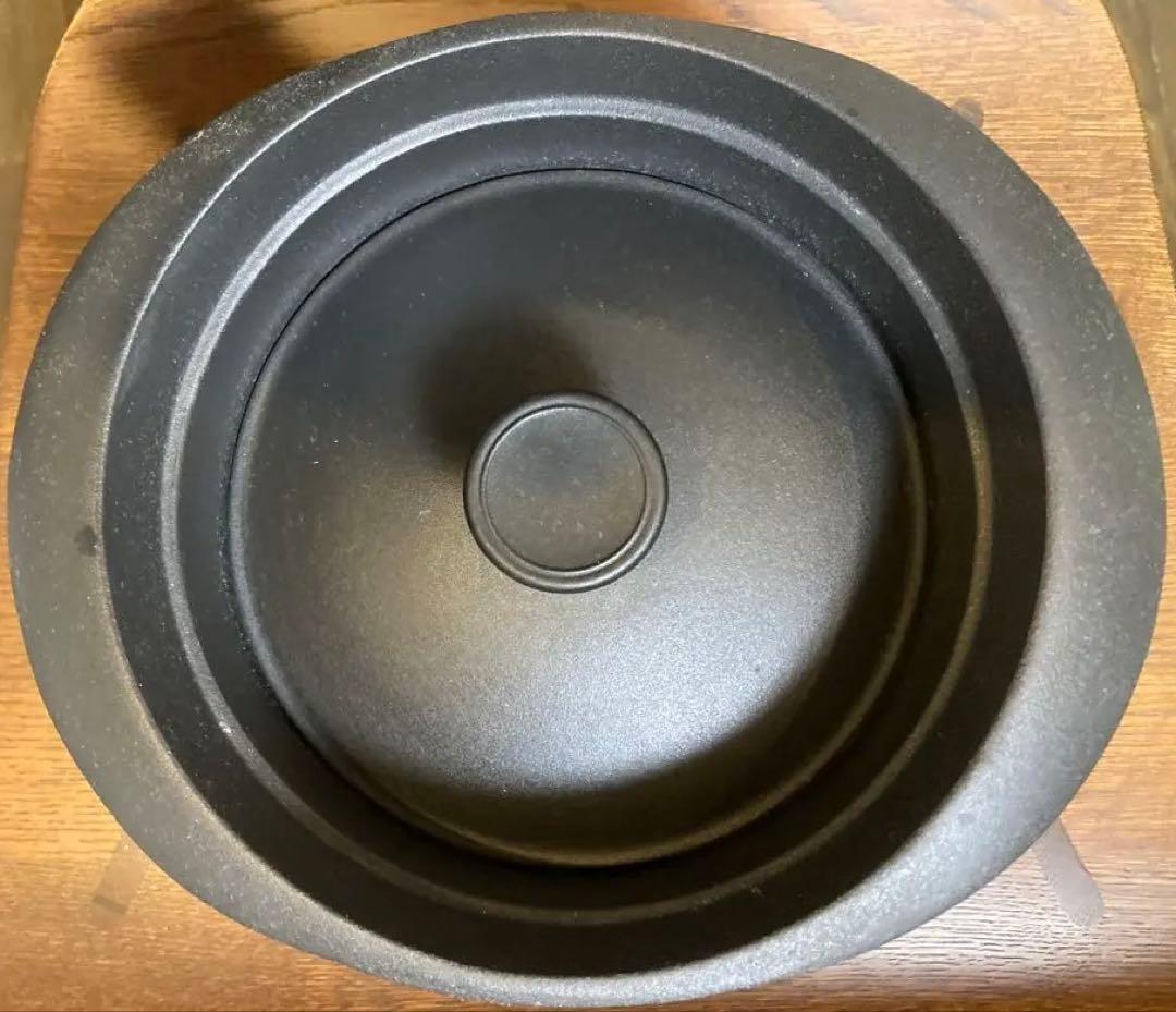 鋳鉄製 黒い両手鍋 ごはん鍋