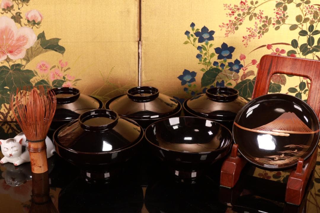 コーヒーじいさん専用　BJ021 時代輪島塗　波に雲上富士図金蒔絵　吸物椀　五客