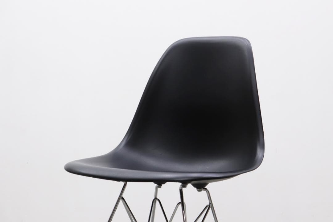 ヴィトラ プラスチック シェルチェア ワイヤーベース ダイニングチェア