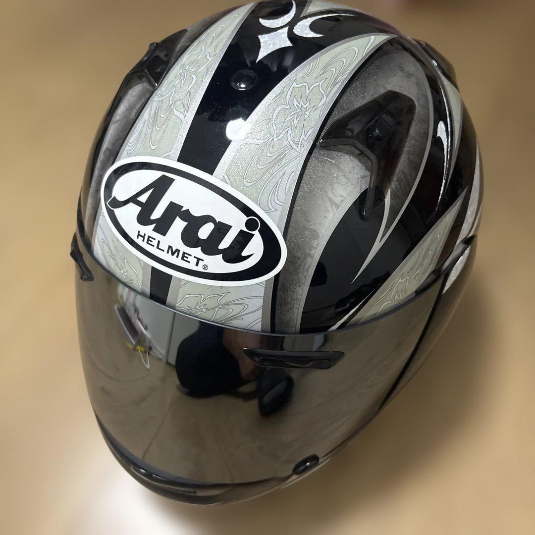 ケ*イ様 Arai フルフェイスヘルメット 黒/銀　ASTORO IQ 激レア