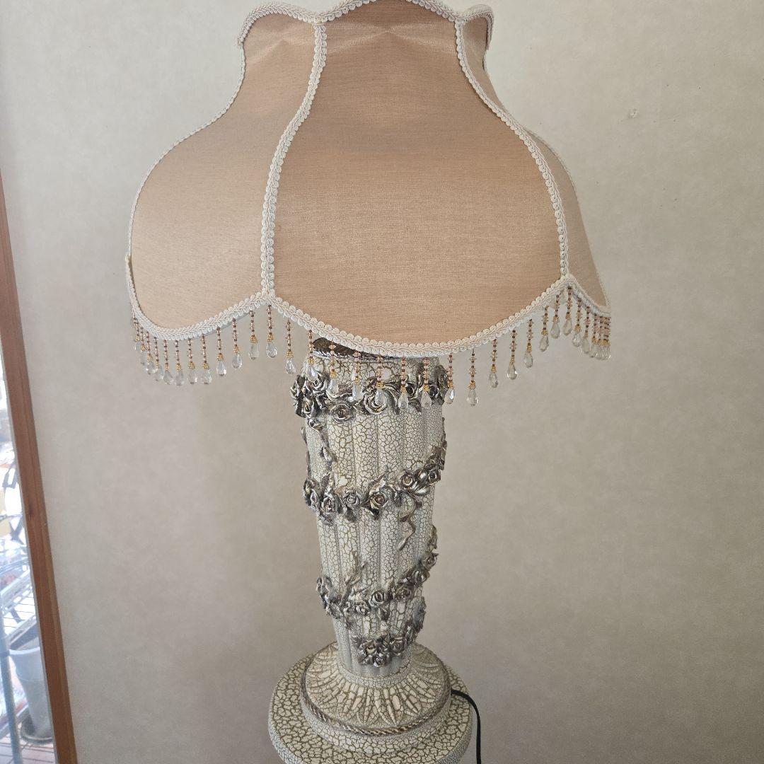 フラワーモチーフのランプシェード 約150cm