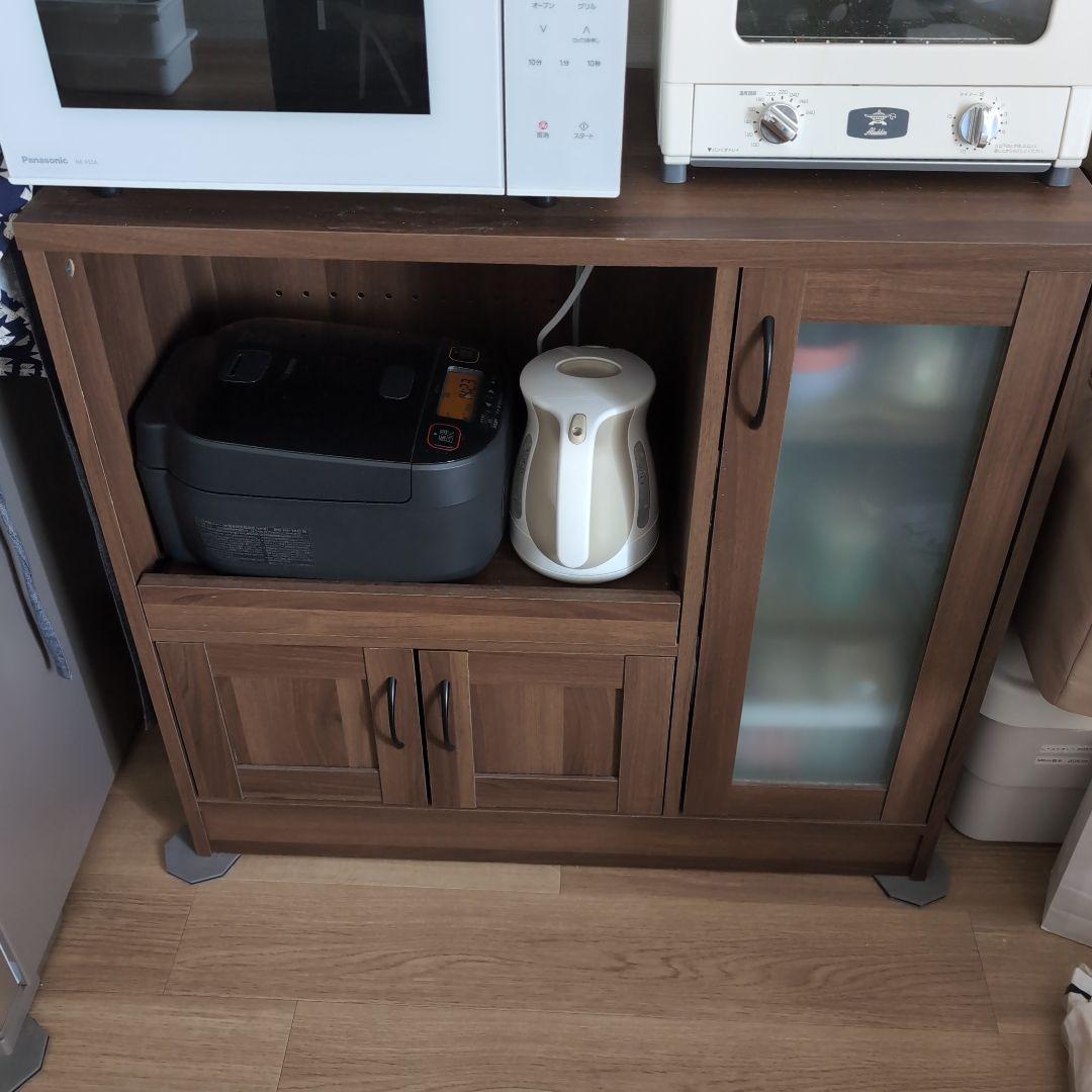 【最終値下げ】送料込み！ブラウン木製食器棚　幅88cm奥行40cm高さ83cm