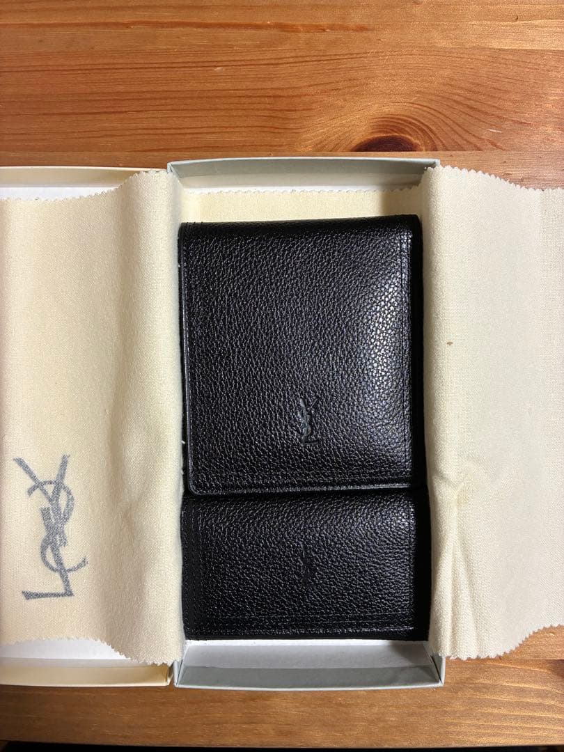 Yves Saint Laurent ブラック二つ折り財布&キーケース
