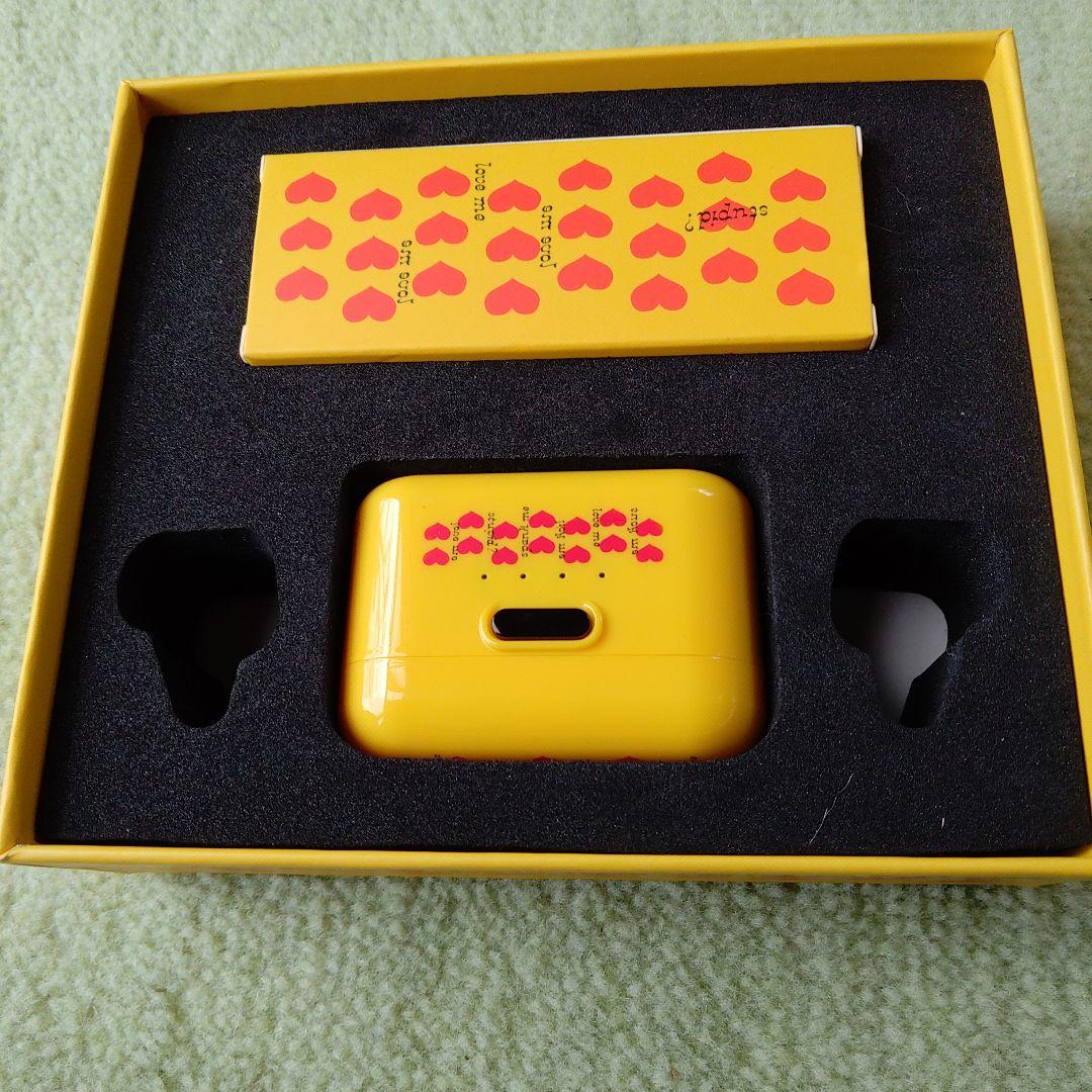 ワイヤレス・イヤホン・イエローハート・新品です。