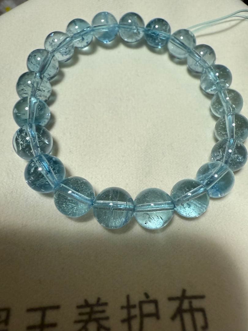 希少なロンドンブルートパーズ 綺麗な青をまとう希少石 天然石 ブレスレット