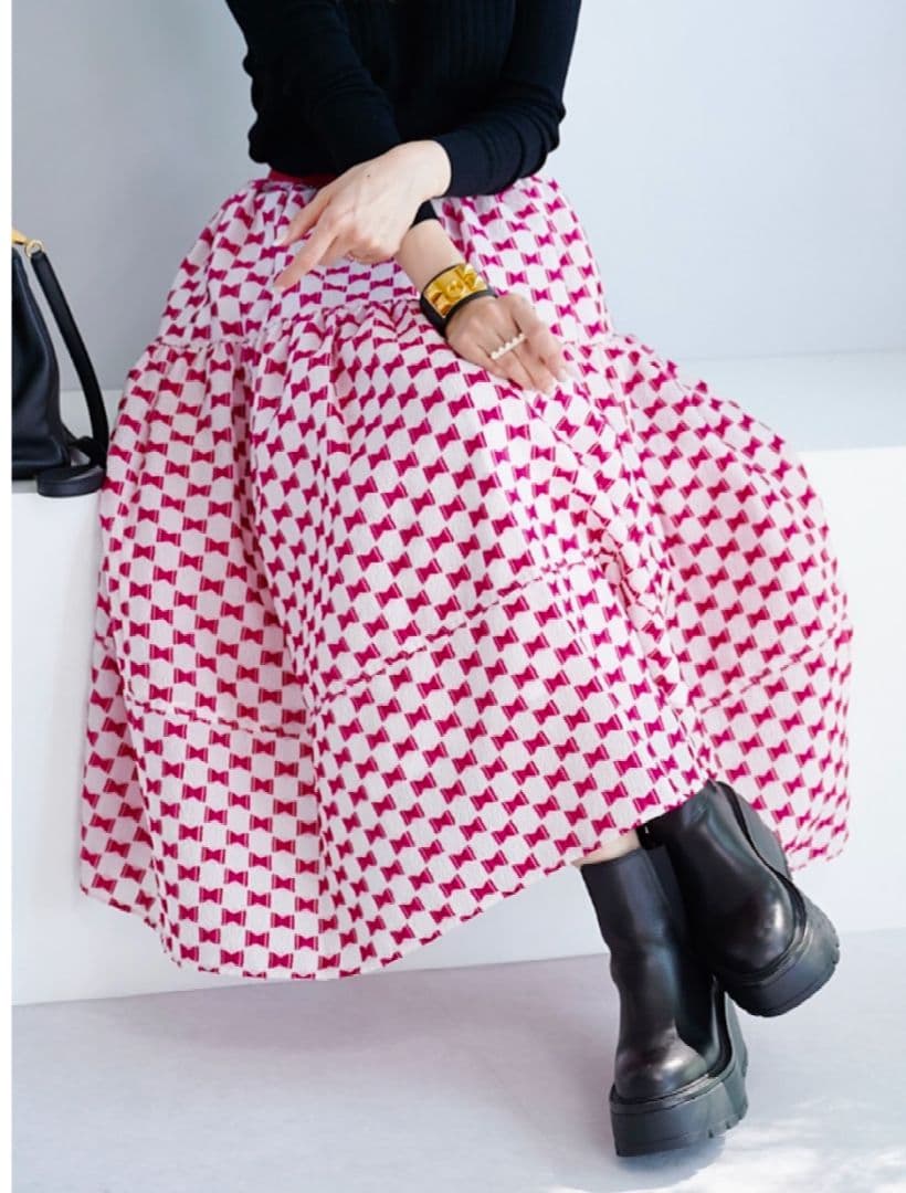 新品　OBLI リボンジャガードスカート/ピンク