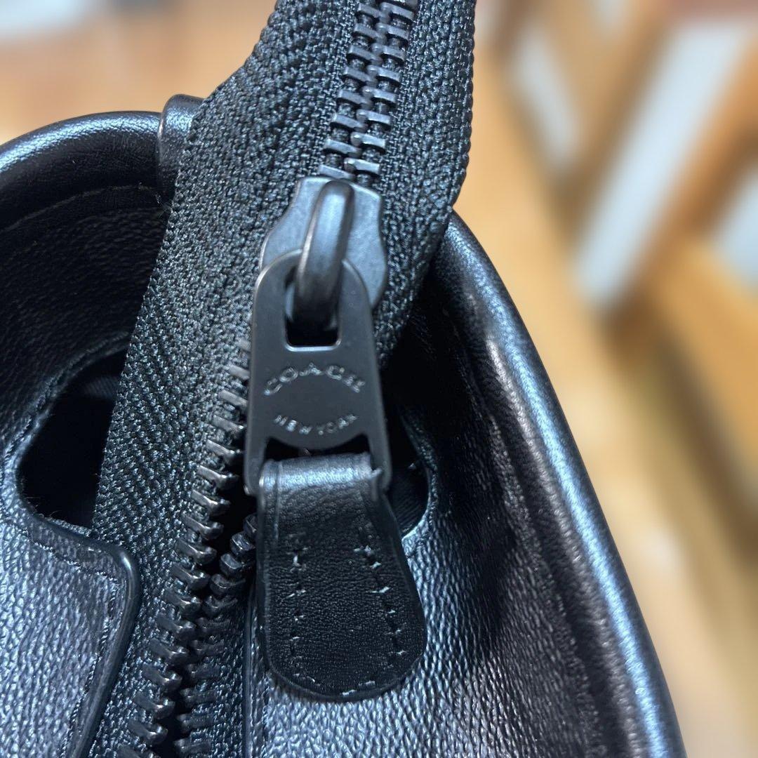 COACH ブラック レザートートバッグ　　ビジネスバッグ