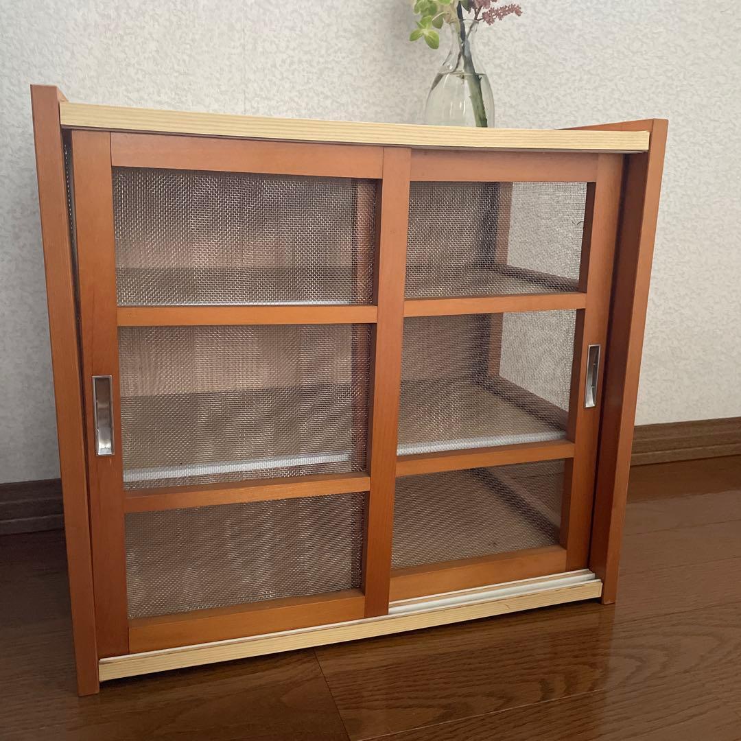 アンティーク●引き戸の水屋箪笥●食器棚　ディスプレイ　昭和レトロ