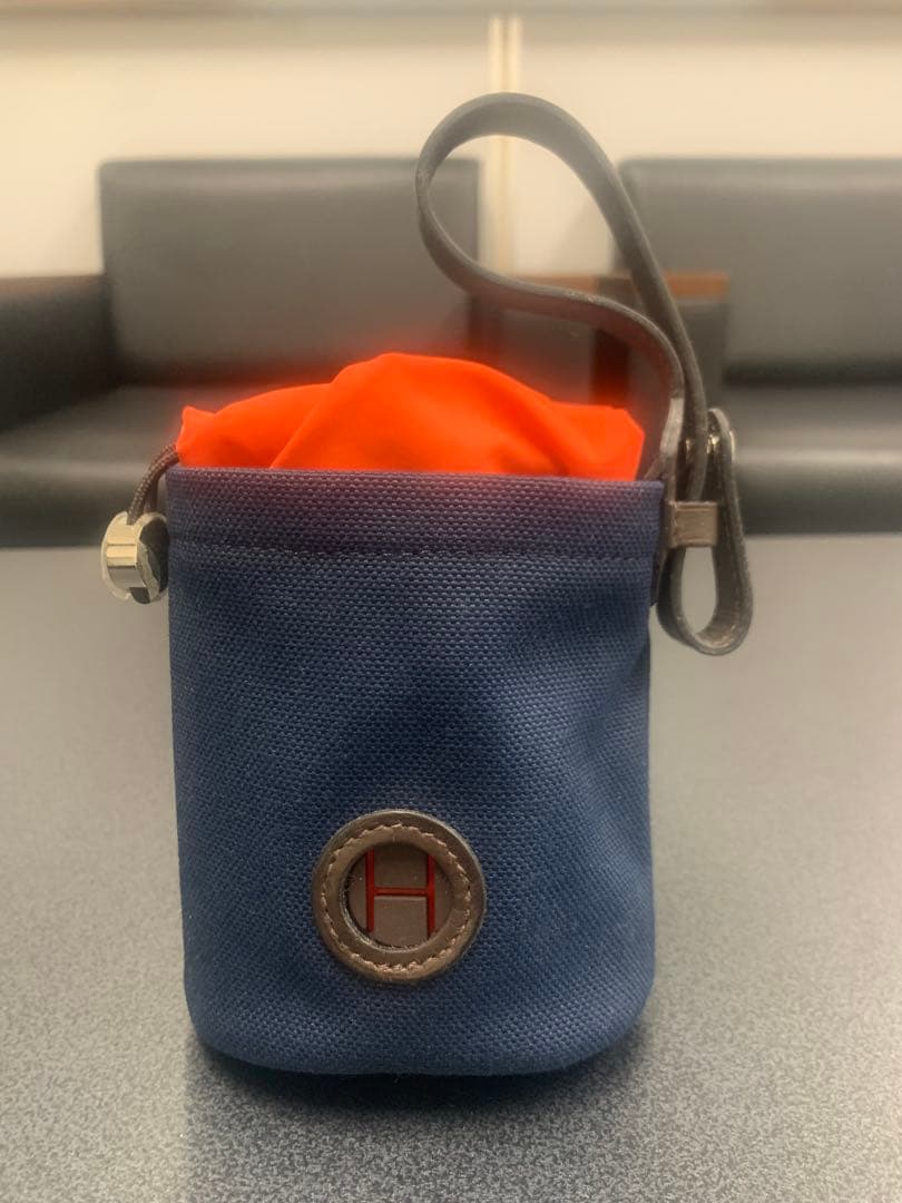 【新品、未使用】HERMES犬用トリーツポーチ、人間用にも