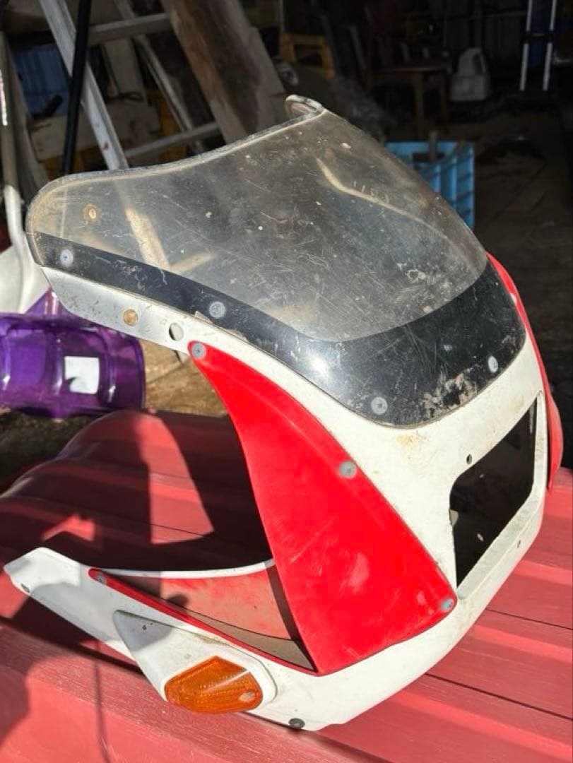 ＴＺＲ２５０Ｒ　純正フロントカウル