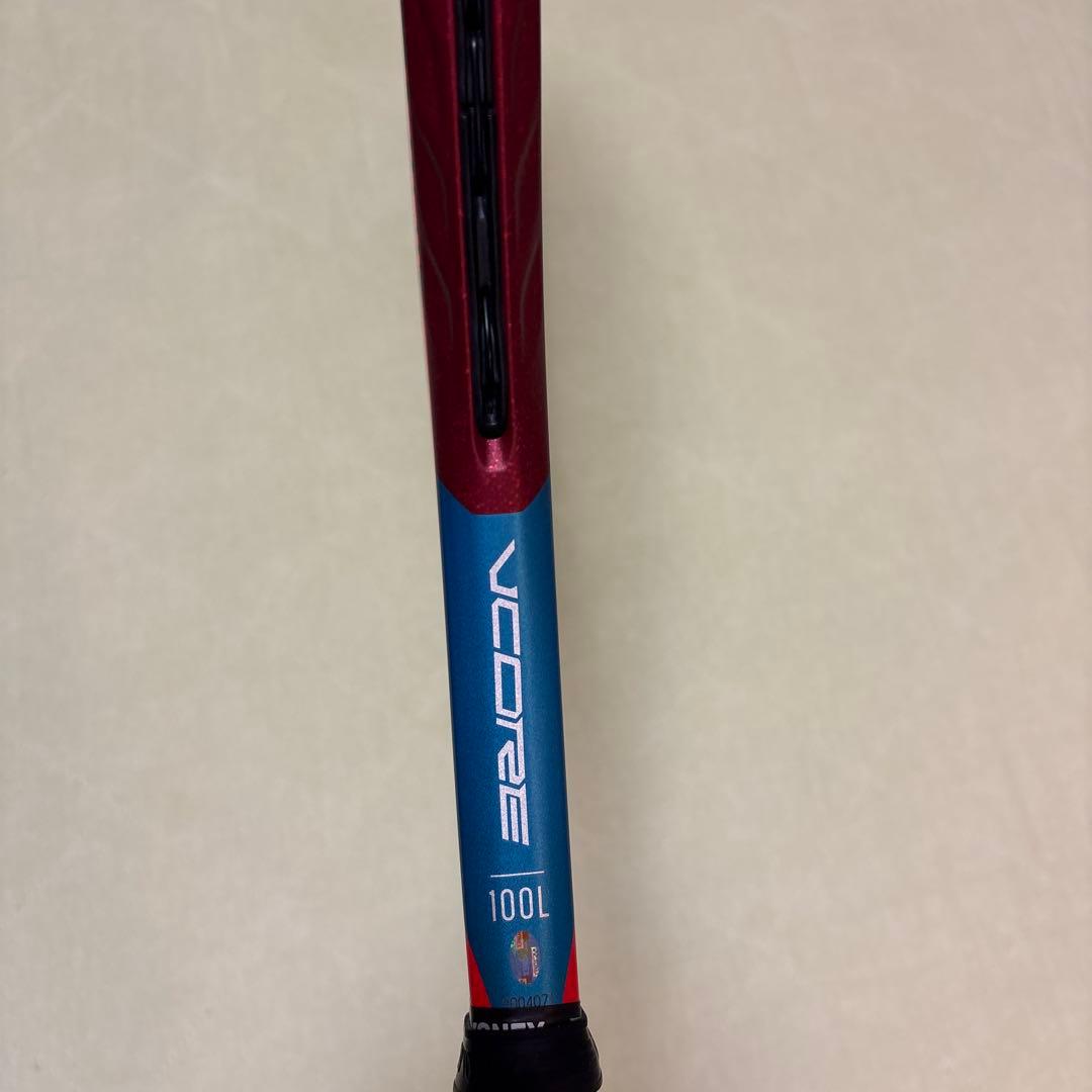 YONEX VCORE 100L G1テニスラケット