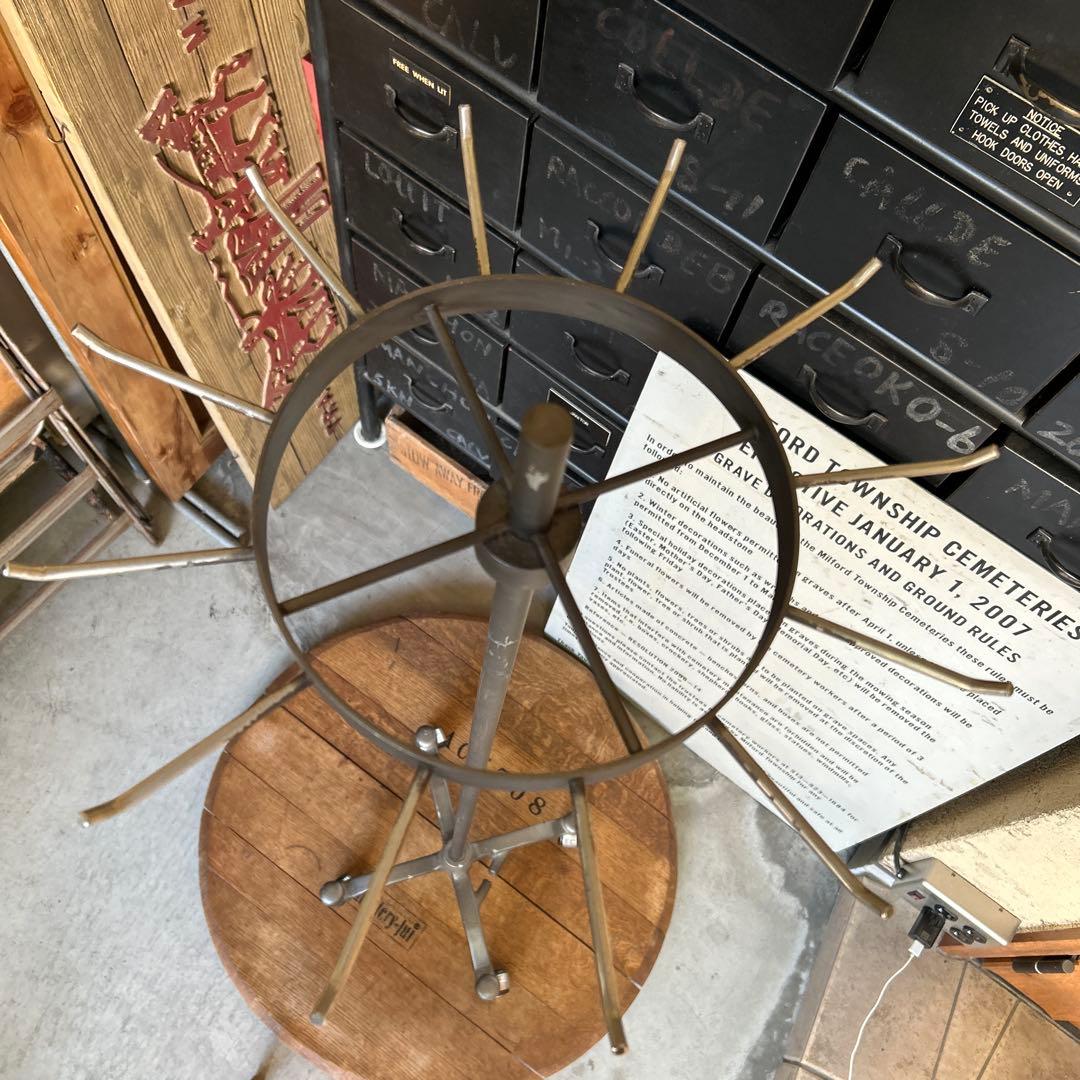 インダストリアル サークルハンガー アイアンラック シャビー ヴィンテージ