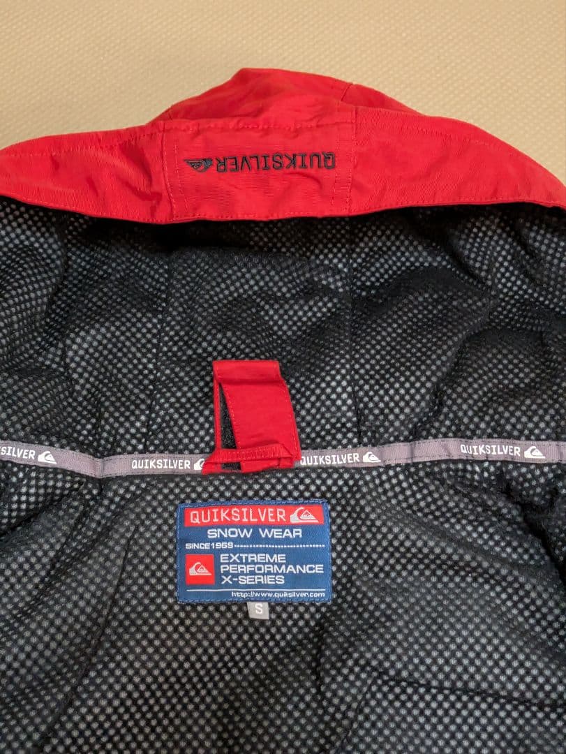 QUICK SILVER スノーボードウェア上下セットSサイズ　クイックシルバー