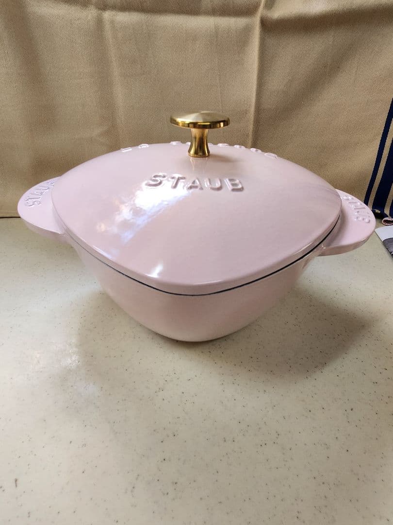 ストウブ(STAUB )ハートココット 20cm ソルベローズ