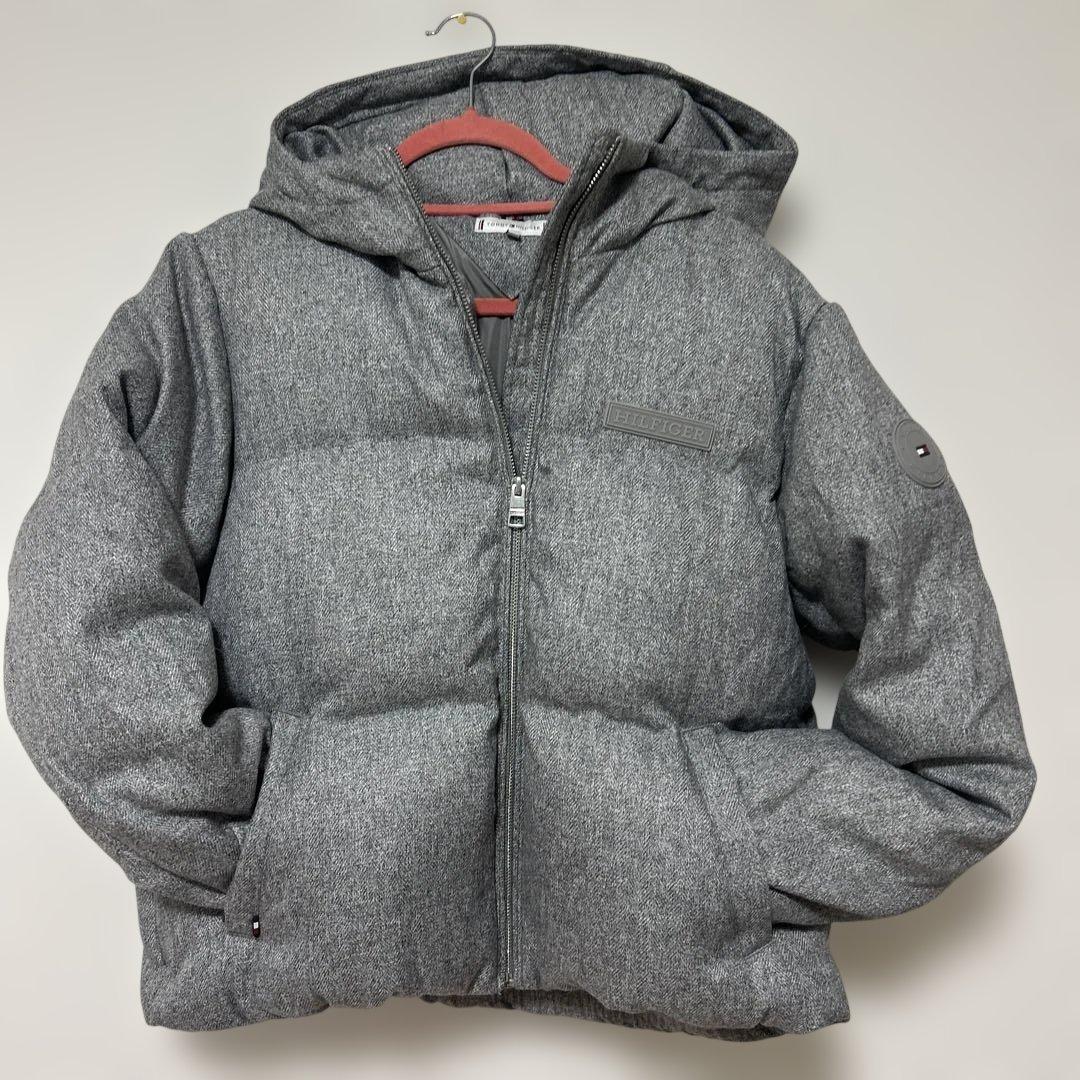   ダウンジャケット フード付き